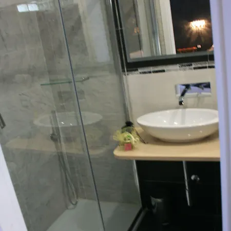 Crystal Rhome Gasthuis 3*