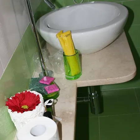 בית הארחה Crystal Rhome רומא
