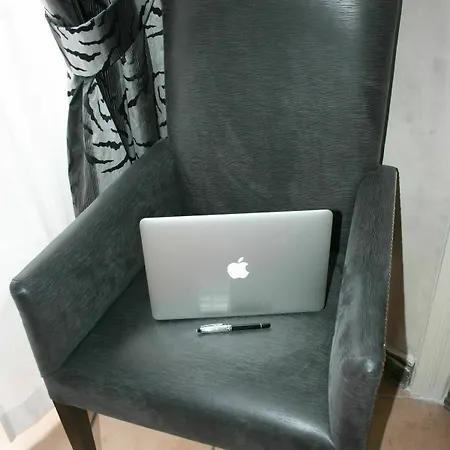 בית הארחה Crystal Rhome רומא